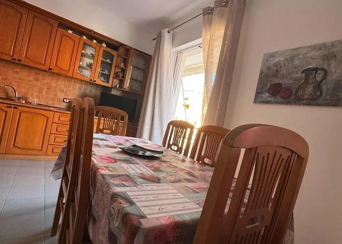 Viron Apartment Himare