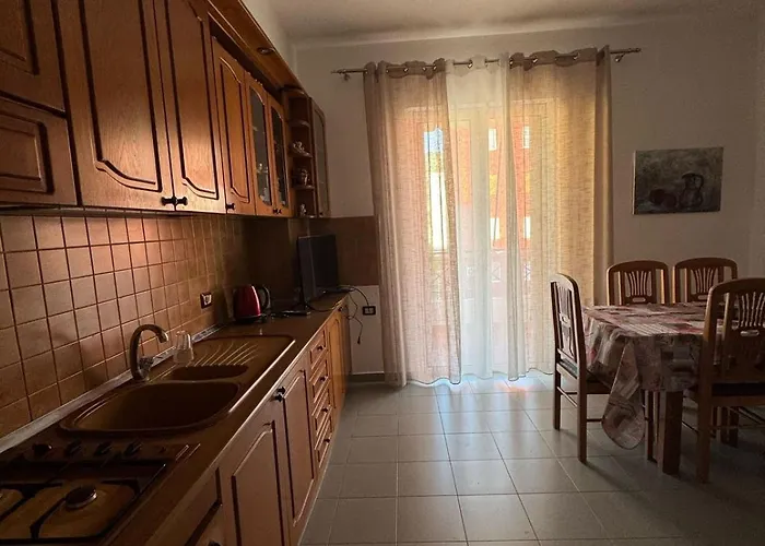 Apartment Viron Himare